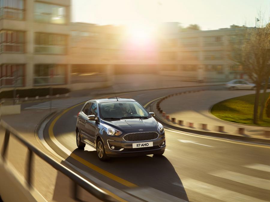  Ford Ka+ Ultimate 2018 года  (WW) (фото 10 из 14)